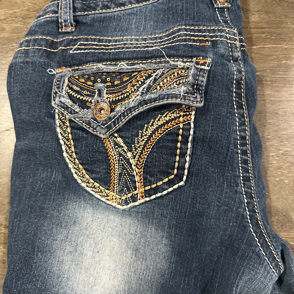 Ariya Jeans Dark Blue Distressed Shorts - Picture 7 of 7